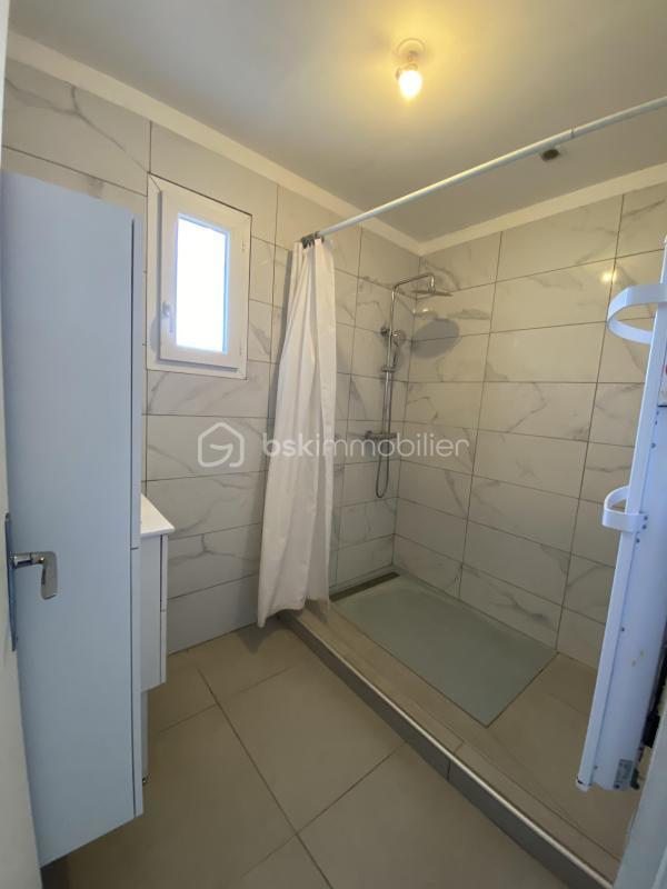 Maison traditionnelle - 102 m² - 5 pièces