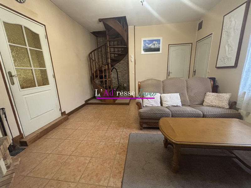 Maison - 82 m² - 5 pièces