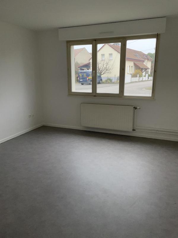 Appartement ancien - 65 m² - 3 pièces