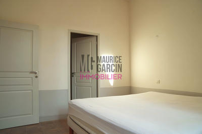 Appartement - 160 m² - 4 pièces