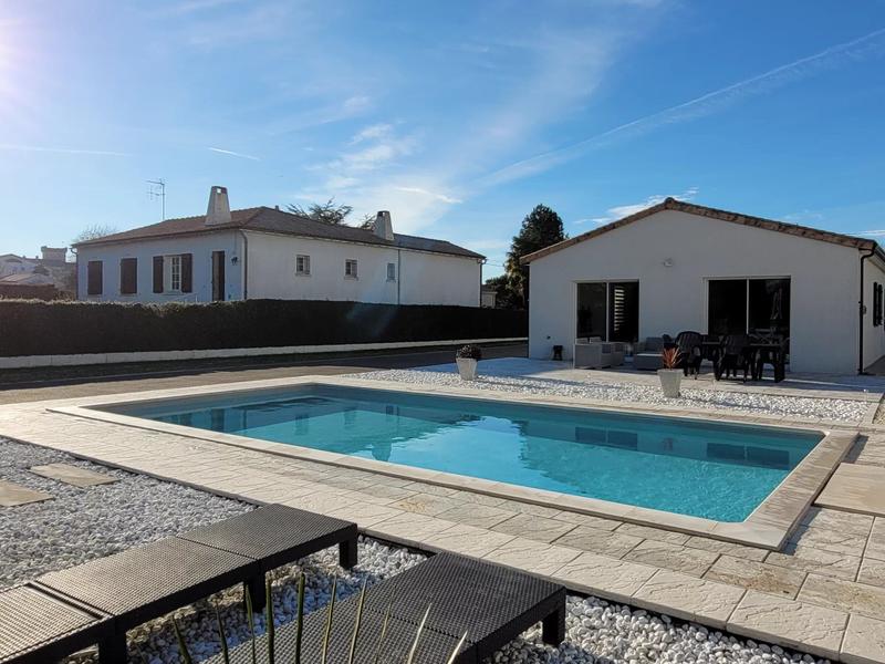 Maison - 120 m² - 6 pièces