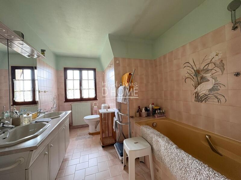 Maison - 185 m² - 7 pièces