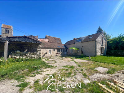 Maison - 104 m² - 4 pièces