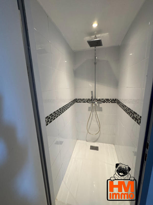 Maison - 135 m² - 8 pièces