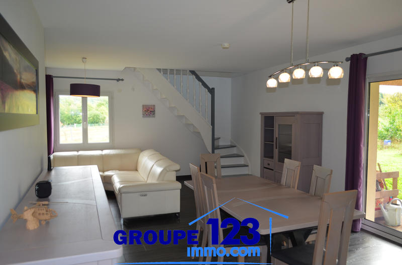 Maison - 184 m² - 7 pièces