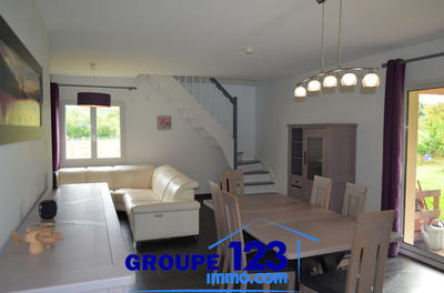 Maison - 184 m² - 7 pièces