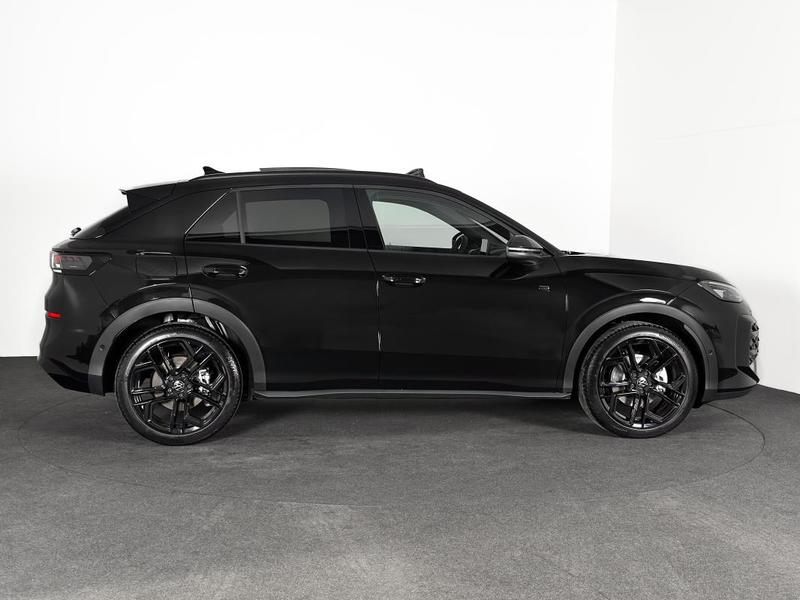 Volkswagen t-Roc Nouveau R-Line 1.5 E-Tsi 150ch Dsg Ja19 Toit Ouv Camera Iq.Light Keyless Black Pack