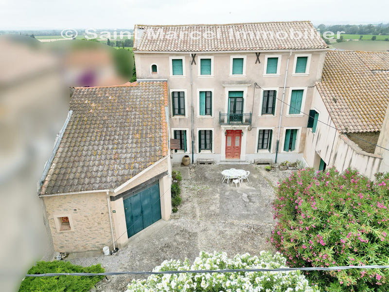 Maison - 265 m² - 9 pièces
