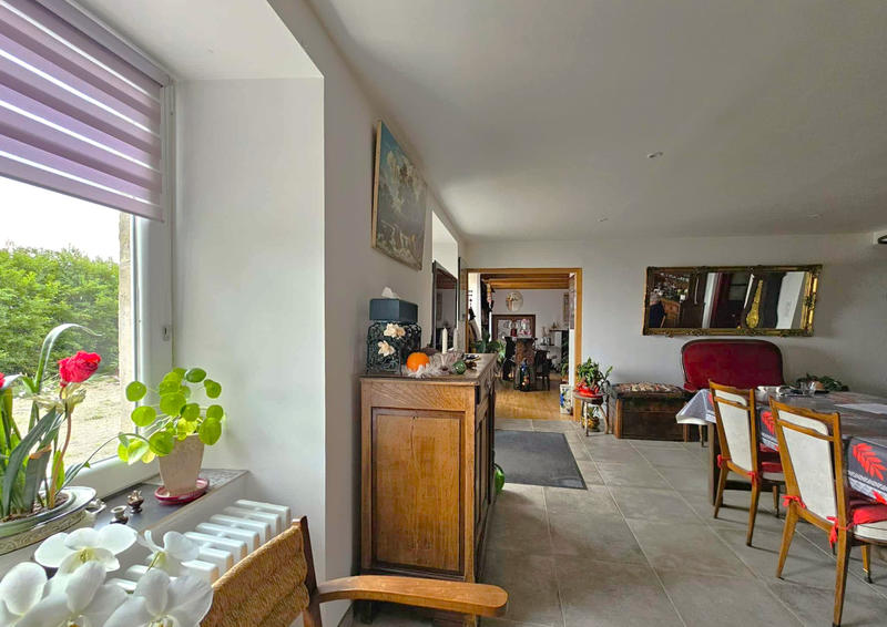 Propriété - 210 m² - 12 pièces