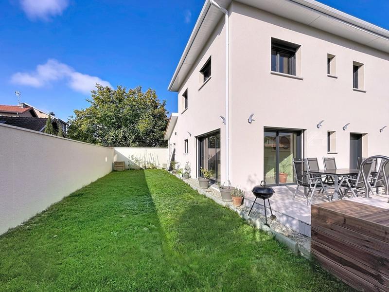 Maison - 120 m² - 4 pièces