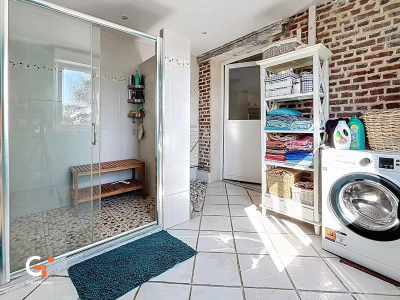 Maison - 190 m² - 6 pièces