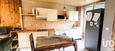 Maison - 75 m² - 5 pièces