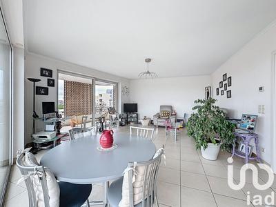 Appartement - 84 m² - 3 pièces