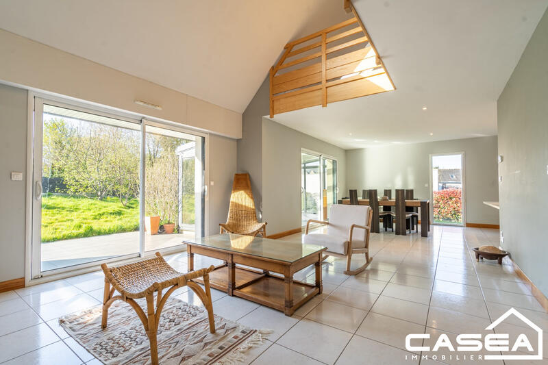 Maison contemporaine - 144 m² - 5 pièces