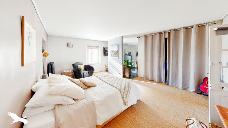 Maison - 195 m² - 6 pièces