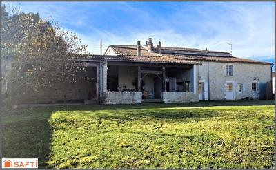 Maison - 312 m² - 7 pièces