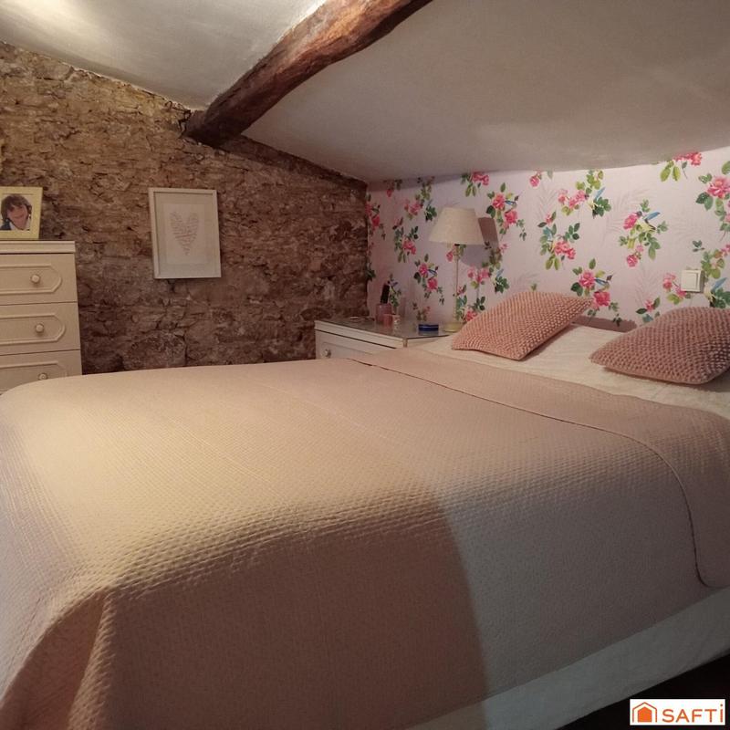 Maison - 160 m² - 4 pièces