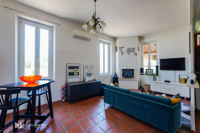 Maison - 95 m² - 5 pièces