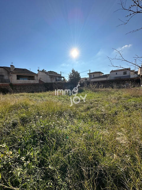 Terrain - 586 m²