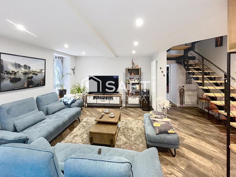 Maison - 596 m² - 11 pièces