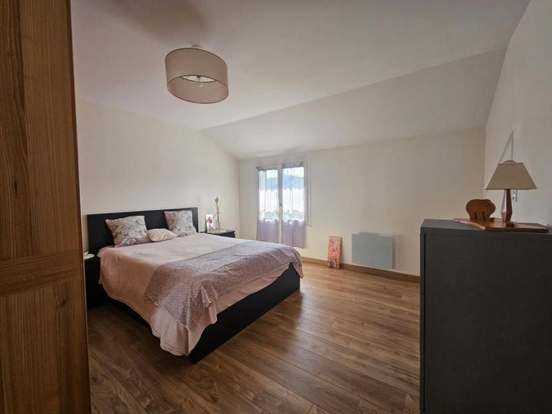 Maison - 98 m² - 5 pièces