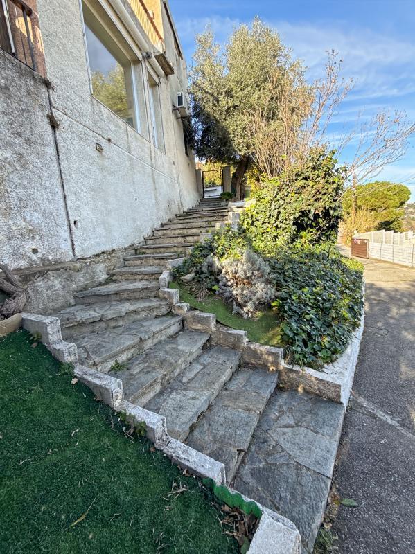 Villa - 160 m² - 5 pièces