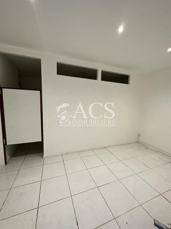 Local commercial - 178 m²