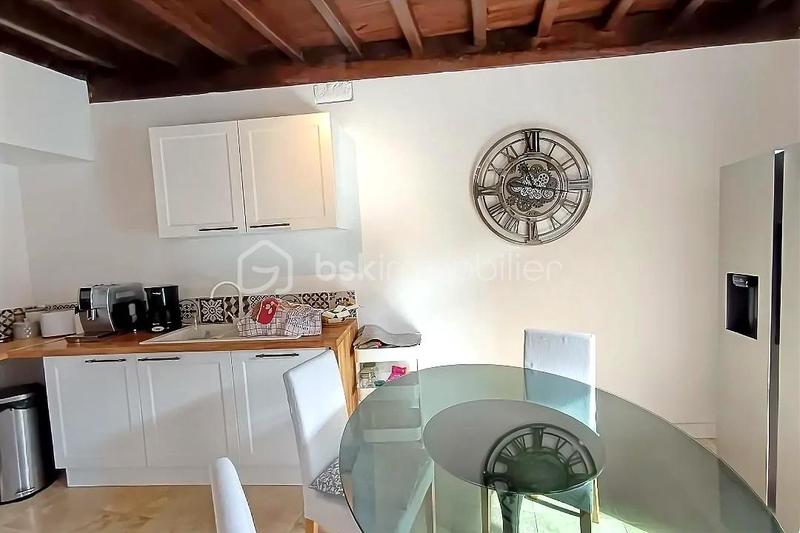 Maison - 180 m² - 6 pièces