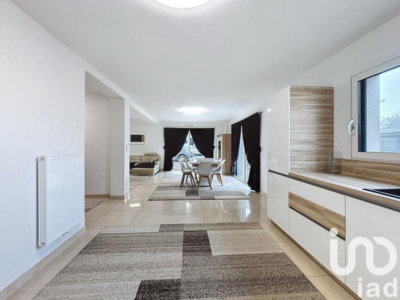 Maison - 136 m² - 5 pièces