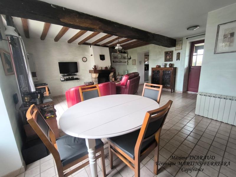 Propriété - 214 m² - 7 pièces