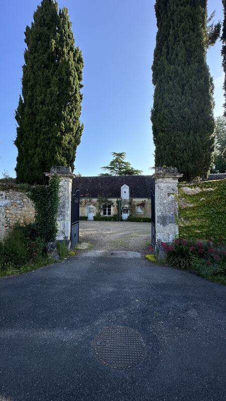 Maison - 309 m² - 11 pièces