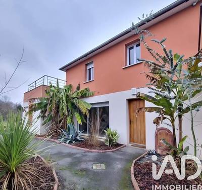 Maison - 146 m² - 7 pièces