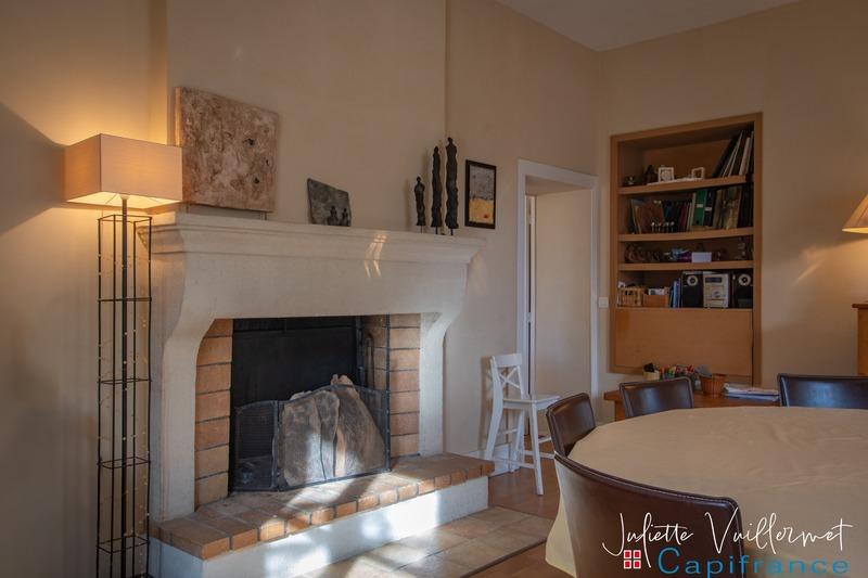 Maison bourgeoise - 393 m² - 10 pièces