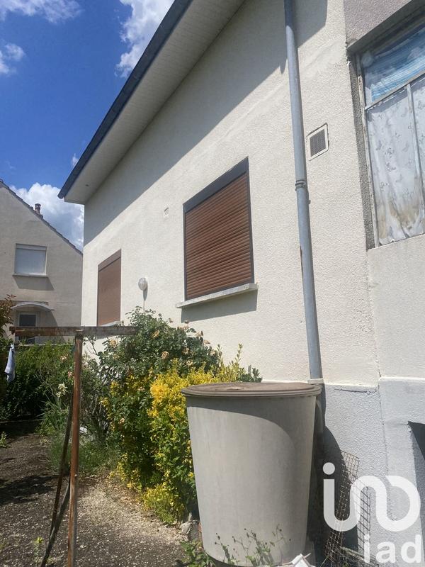 Maison - 93 m² - 5 pièces