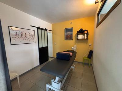 Local d'activités - 59 m² - 4 pièces