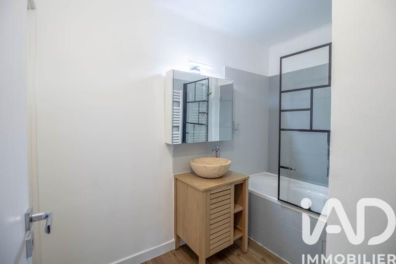 Appartement - 65 m² - 4 pièces