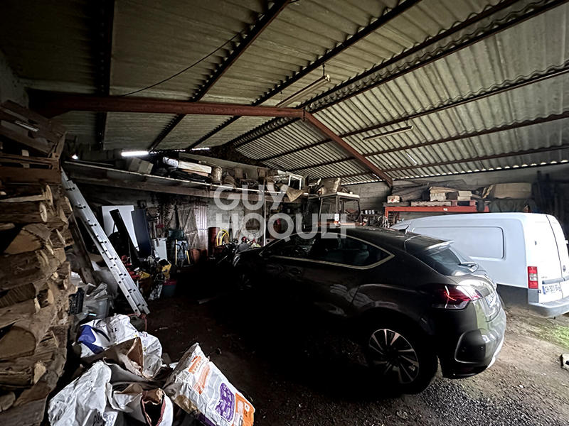 Maison - 180 m² - 8 pièces