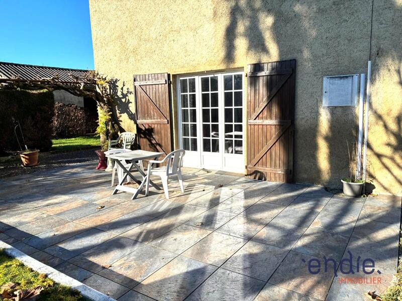 Maison - 170 m² - 7 pièces