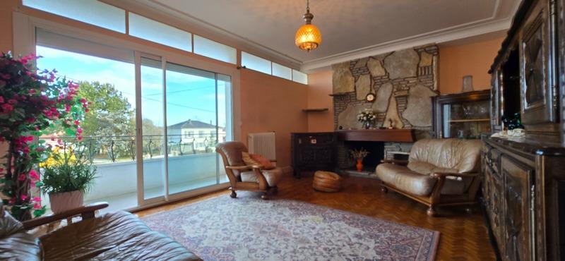 Maison - 137 m² - 5 pièces