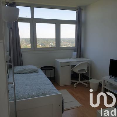 Appartement - 67 m² - 5 pièces