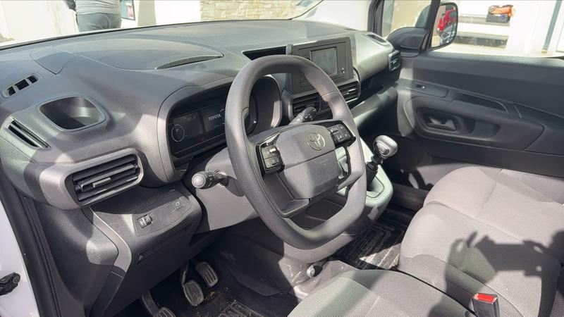Toyota Proace City 1.2 Vvt-I 110 Business