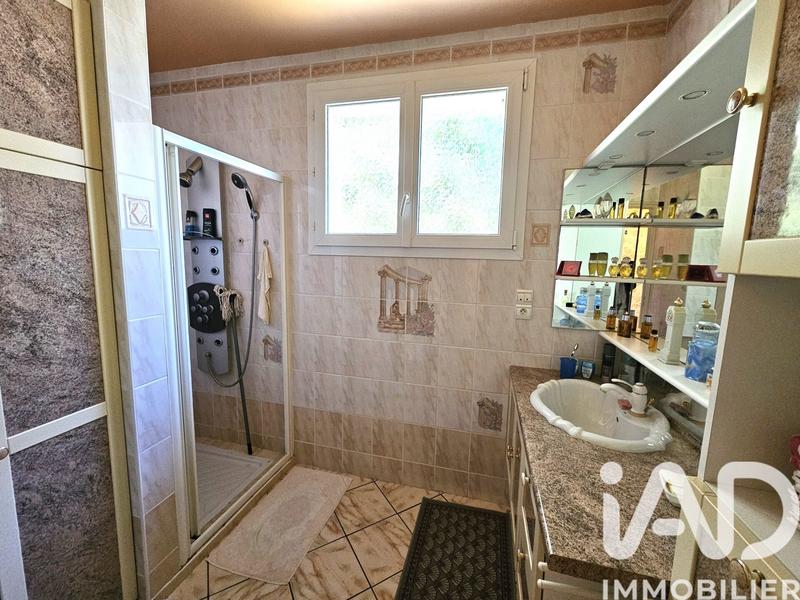 Maison - 125 m² - 6 pièces