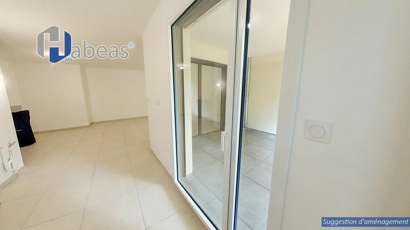 Appartement - 89 m² - 4 pièces