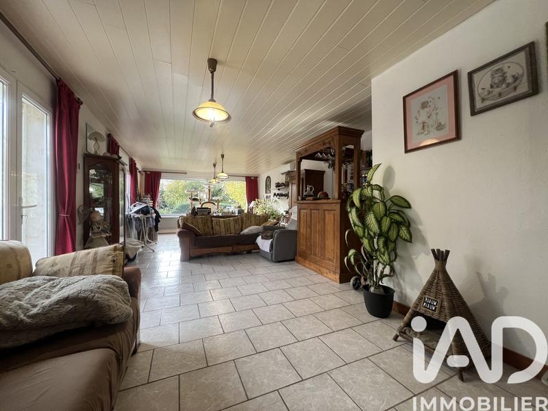 Maison - 104 m² - 5 pièces