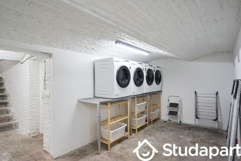 Chambre - 13 m² - 1 pièce