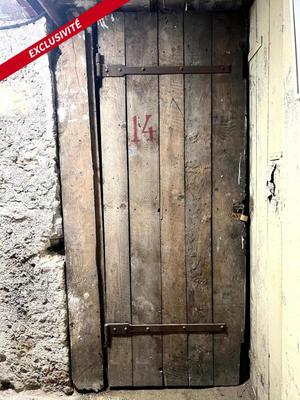 Loft - 2 m² - 1 pièce