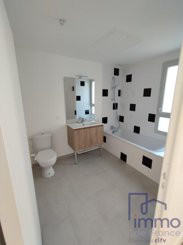 Maison - 71 m² - 3 pièces