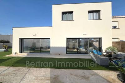 Villa - 140 m² - 5 pièces