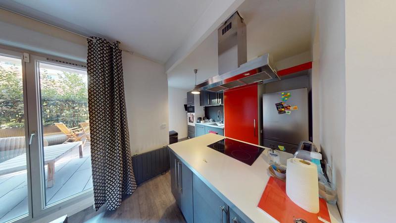 Appartement - 82 m² - 4 pièces