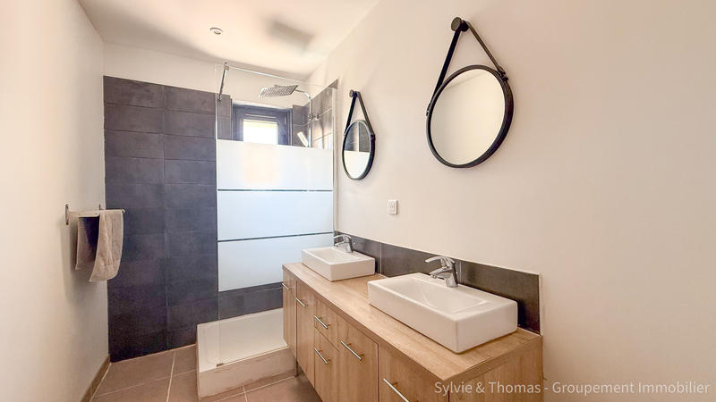 Maison de village - 159 m² - 4 pièces